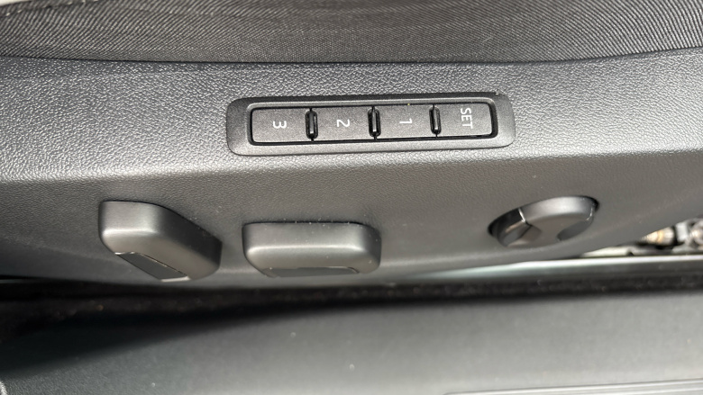 Skoda Enyaq 210kW 85x Sportline Plus 82kWh 4x4 5dr Auto Electric Estate